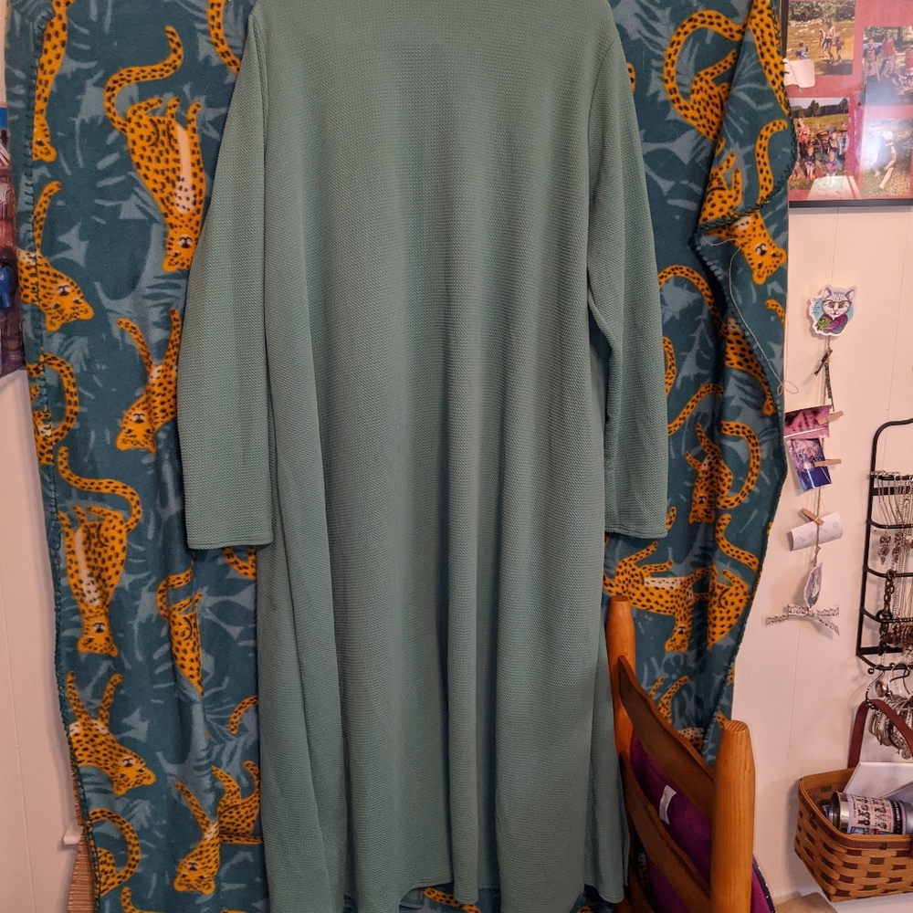 Lularoe - Picture 2 of 2
